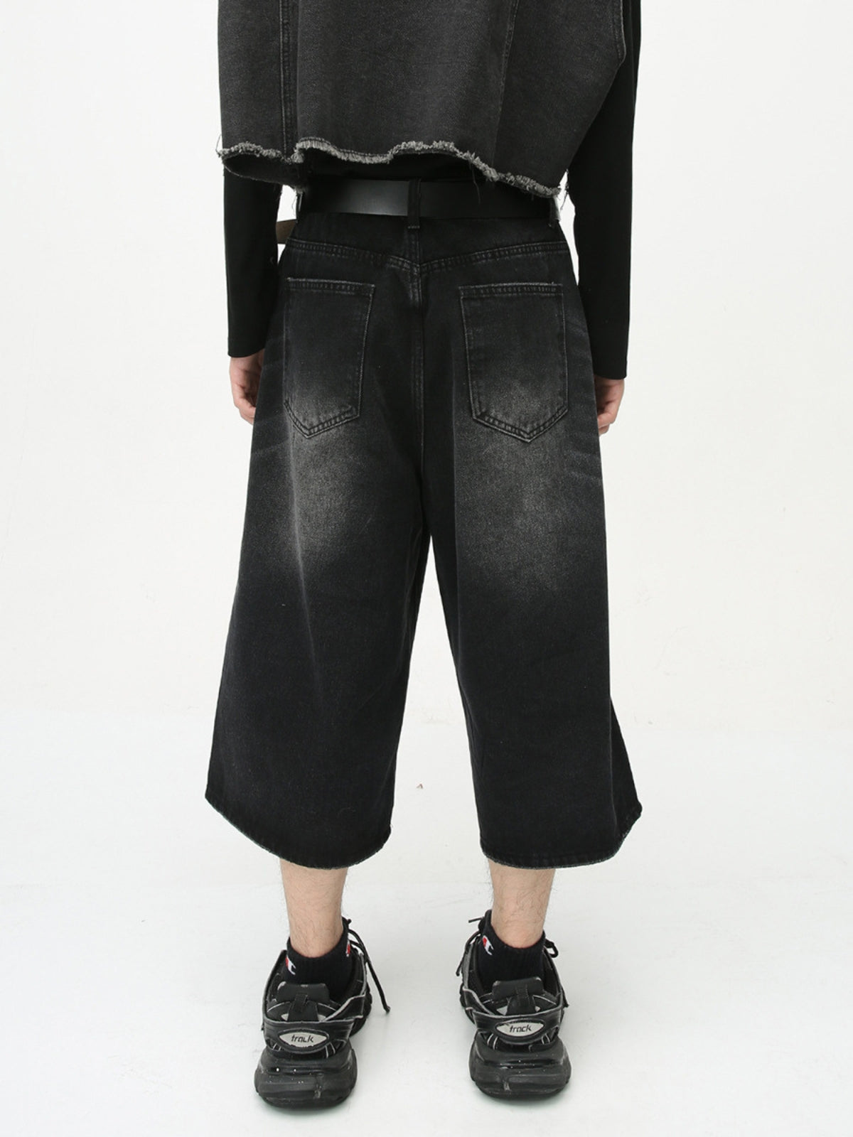 DERIU - Baggy Denim Jorts | TEENWEAR.EU