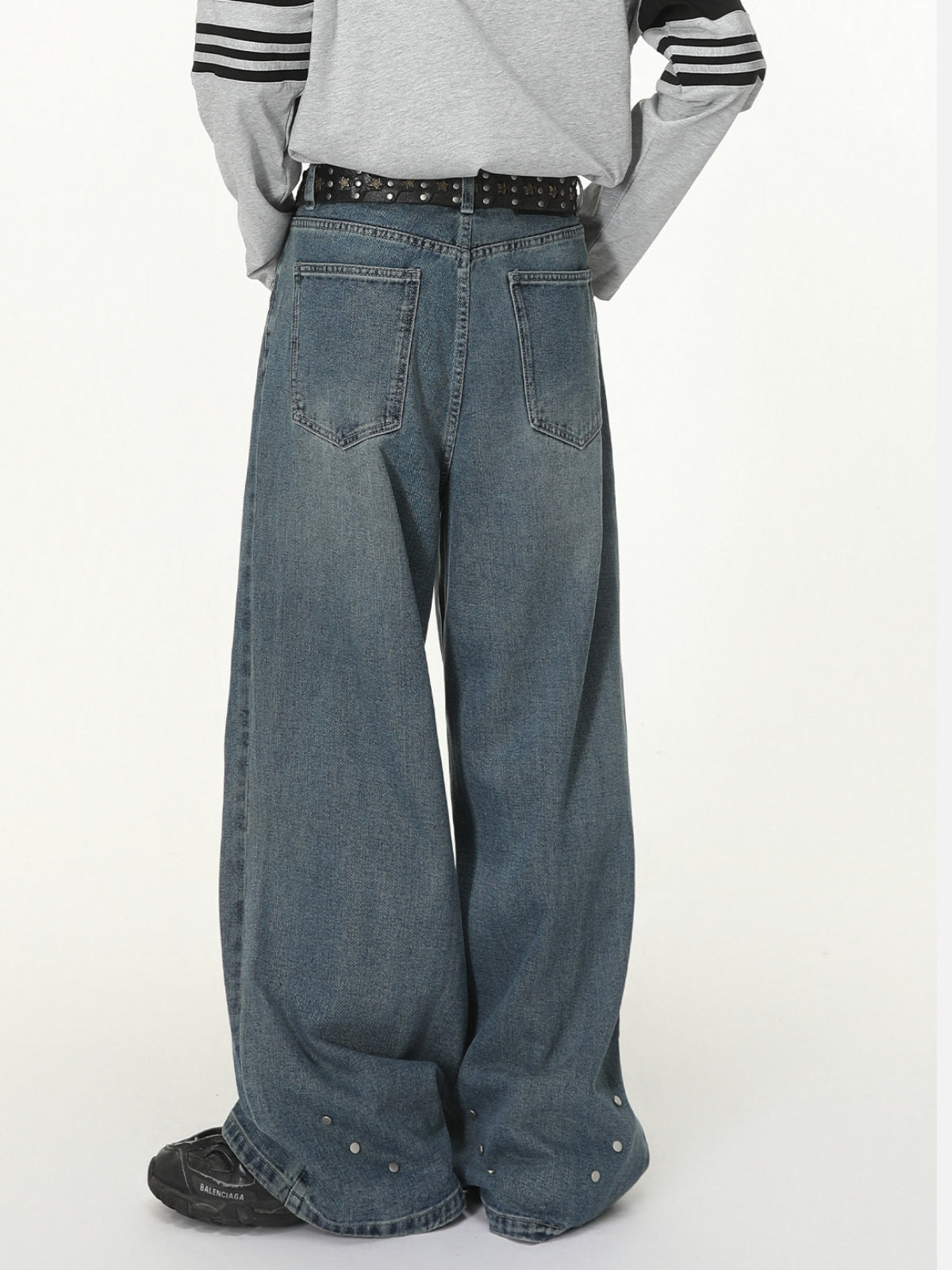 RIPPED - Baggy Graphic Jeans | Teenwear.eu