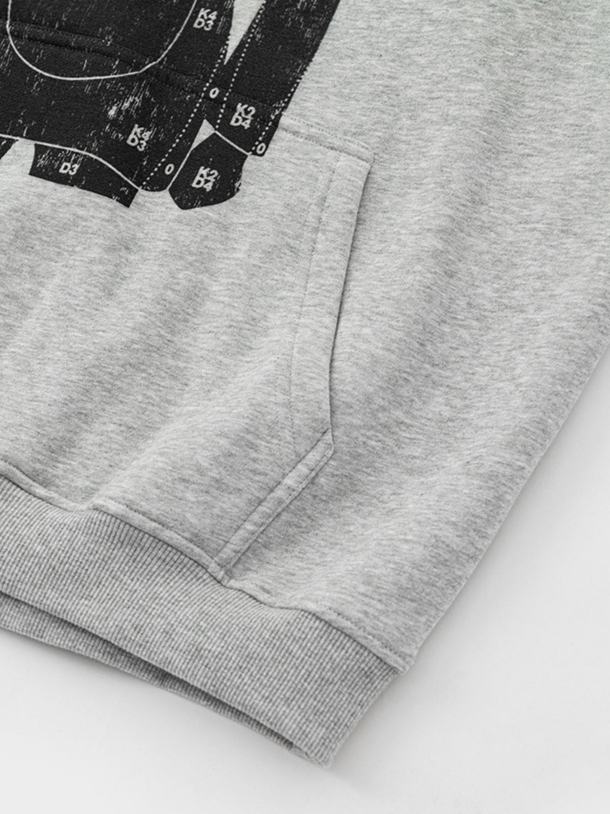 AIMZY – Oversized Graphic Hoodie