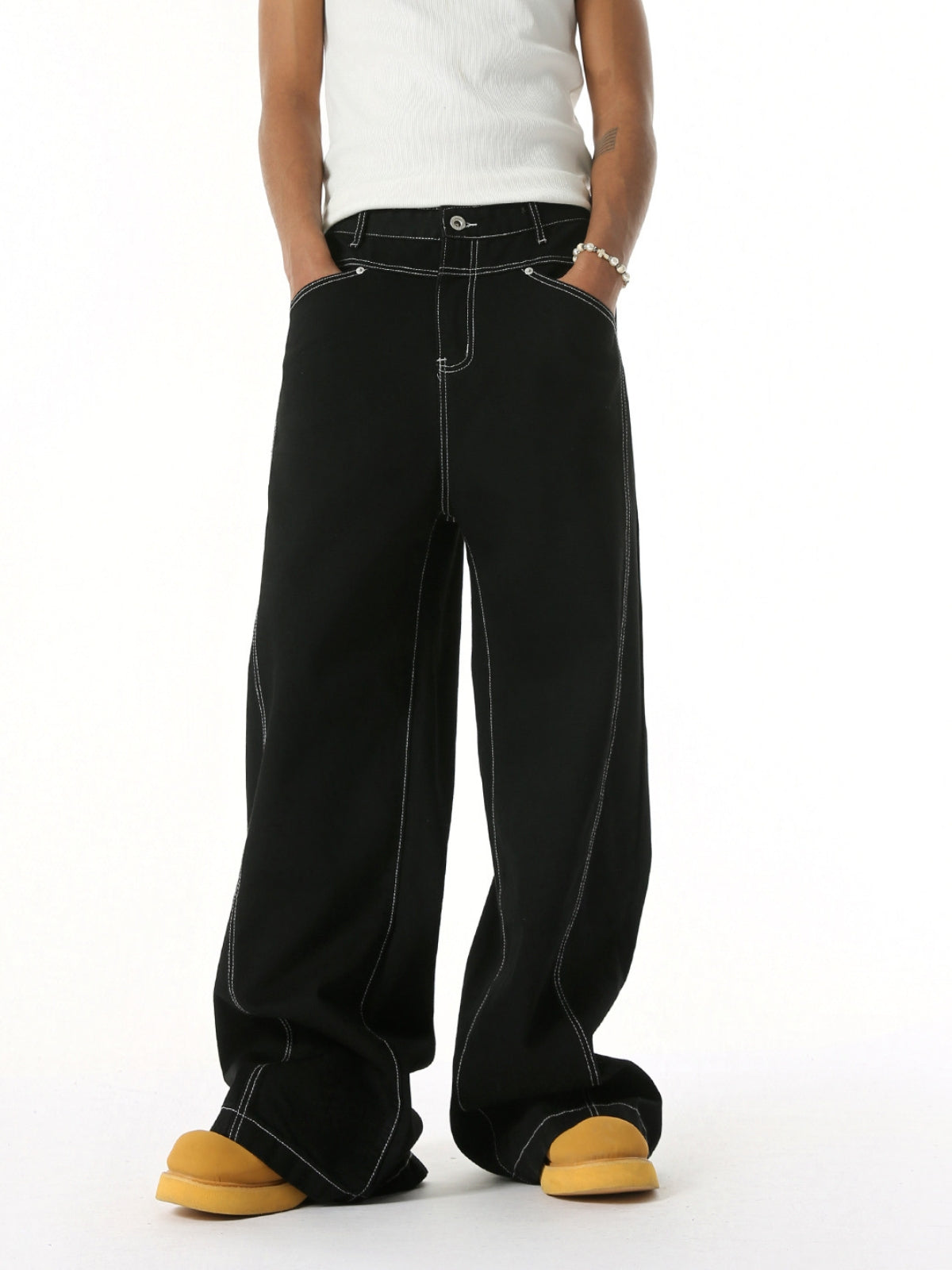 TINKIES - Baggy Basic Jeans | Teenwear.eu