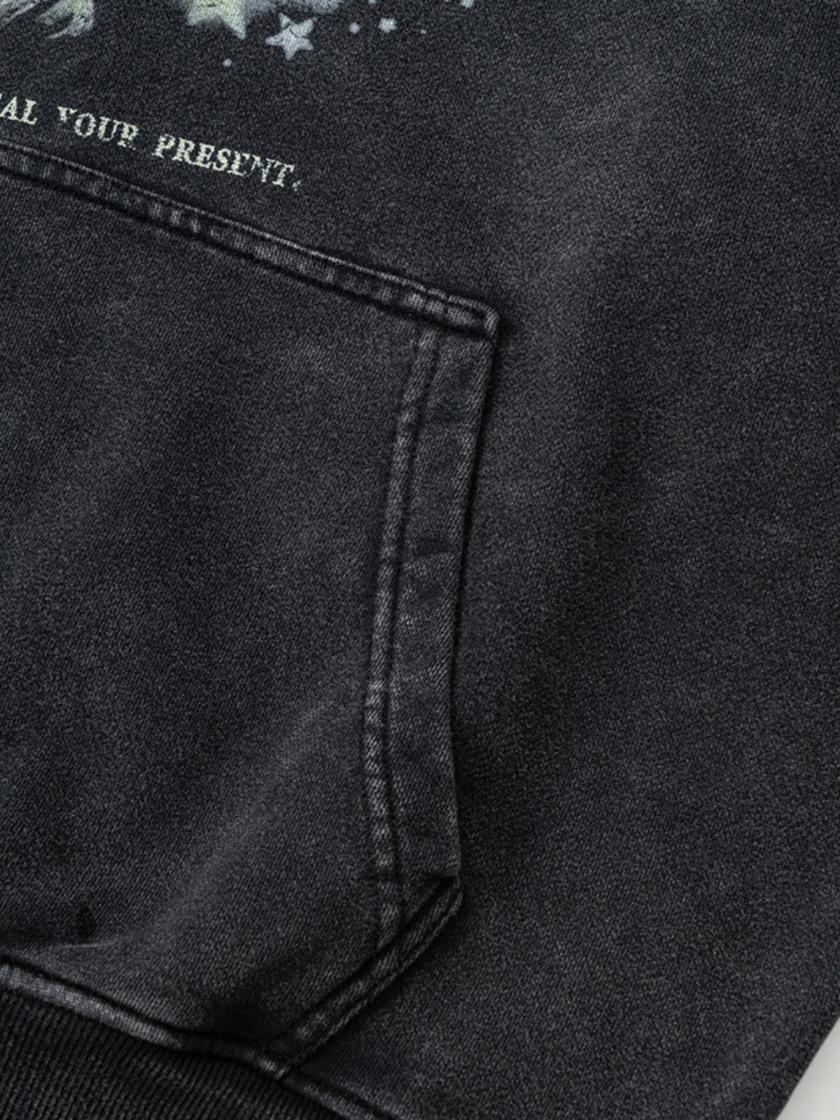 BORAR - Oversized Print Hoodie | TEENWEAR.EU