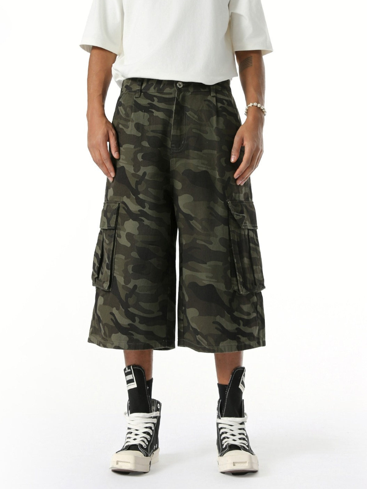 MASKOTE - Baggy Camouflage Jorts | TEENWEAR.EU