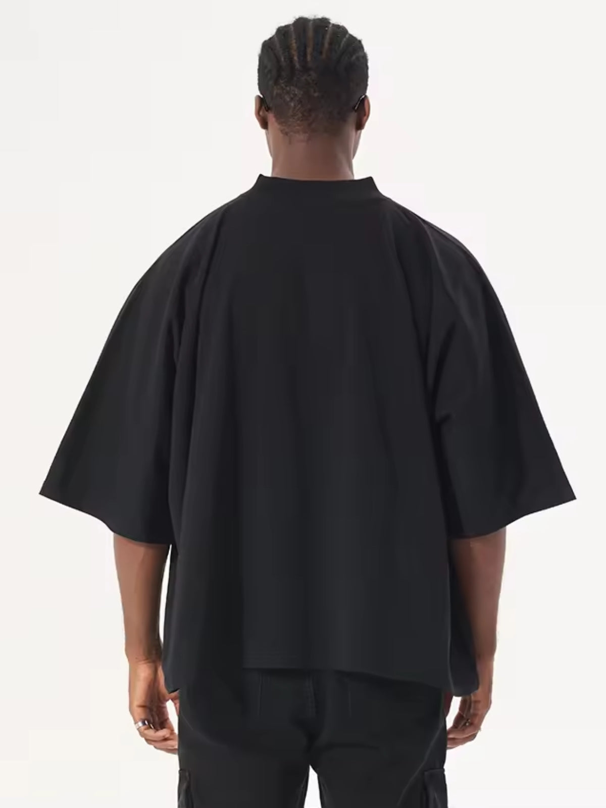 BOXED - Cropped Boxy Fit Basic T-Shirt | TEENWEAR.EU