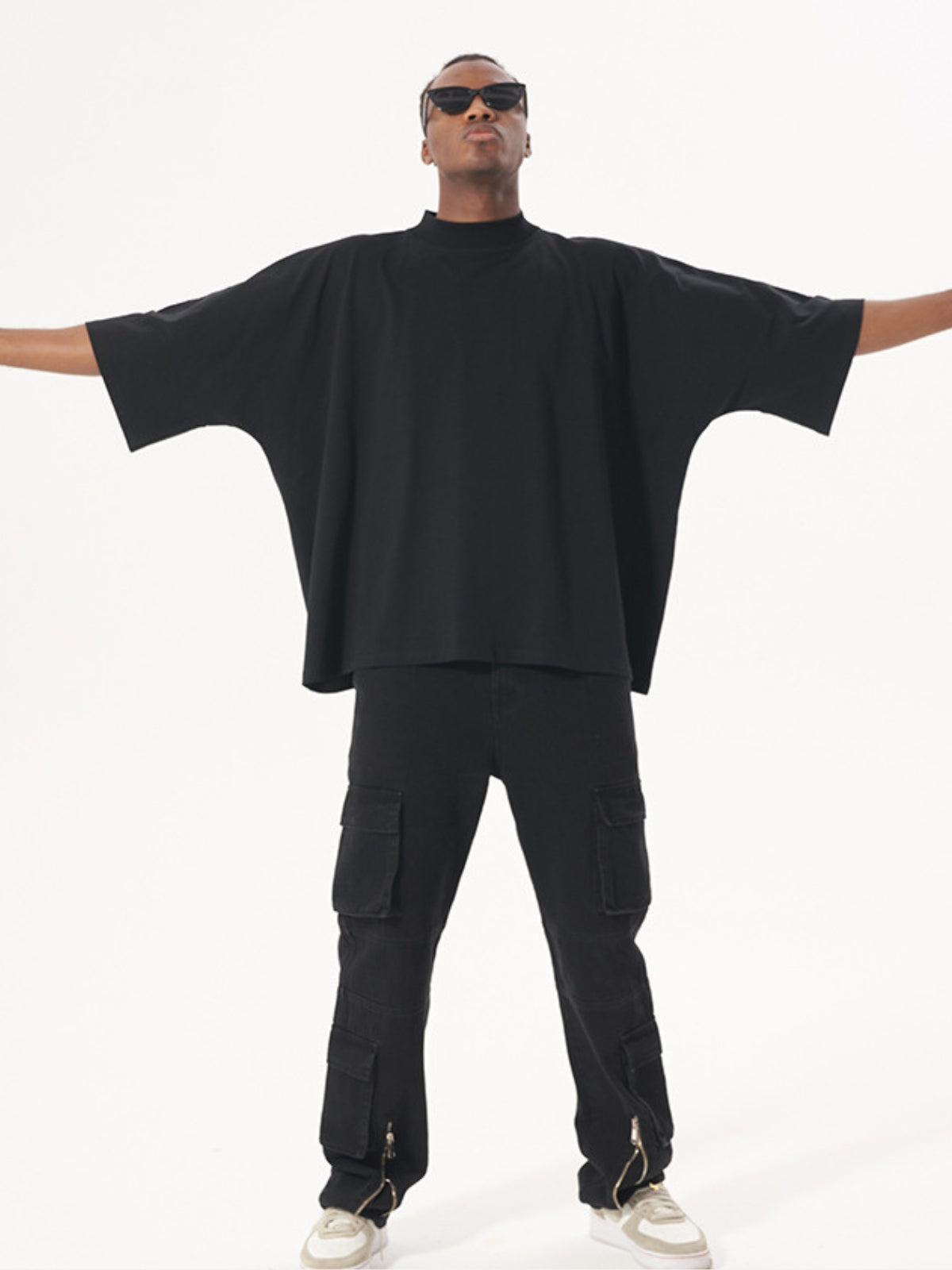 BOXED - Cropped Boxy Fit Basic T-Shirt | TEENWEAR.EU