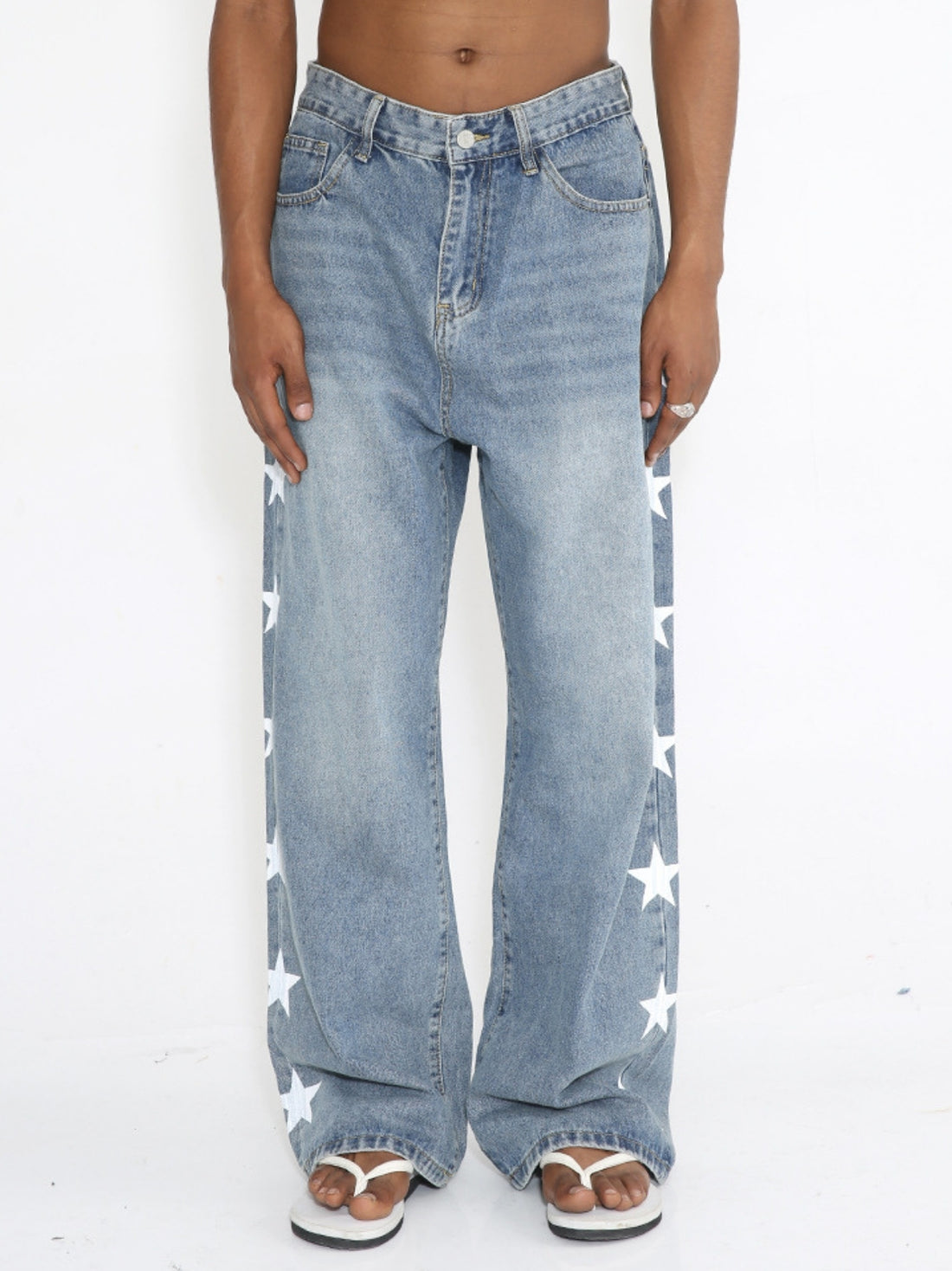 STARNESS - Baggy Star Embroidered Jeans | TEENWEAR.EU