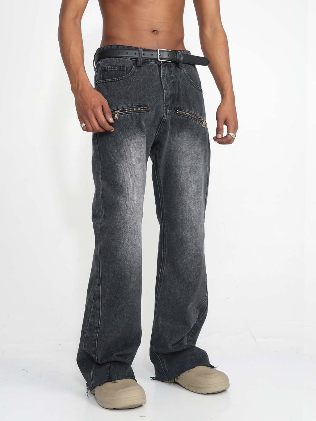 VASE - Baggy Flared Jeans | TEENWEAR.EU