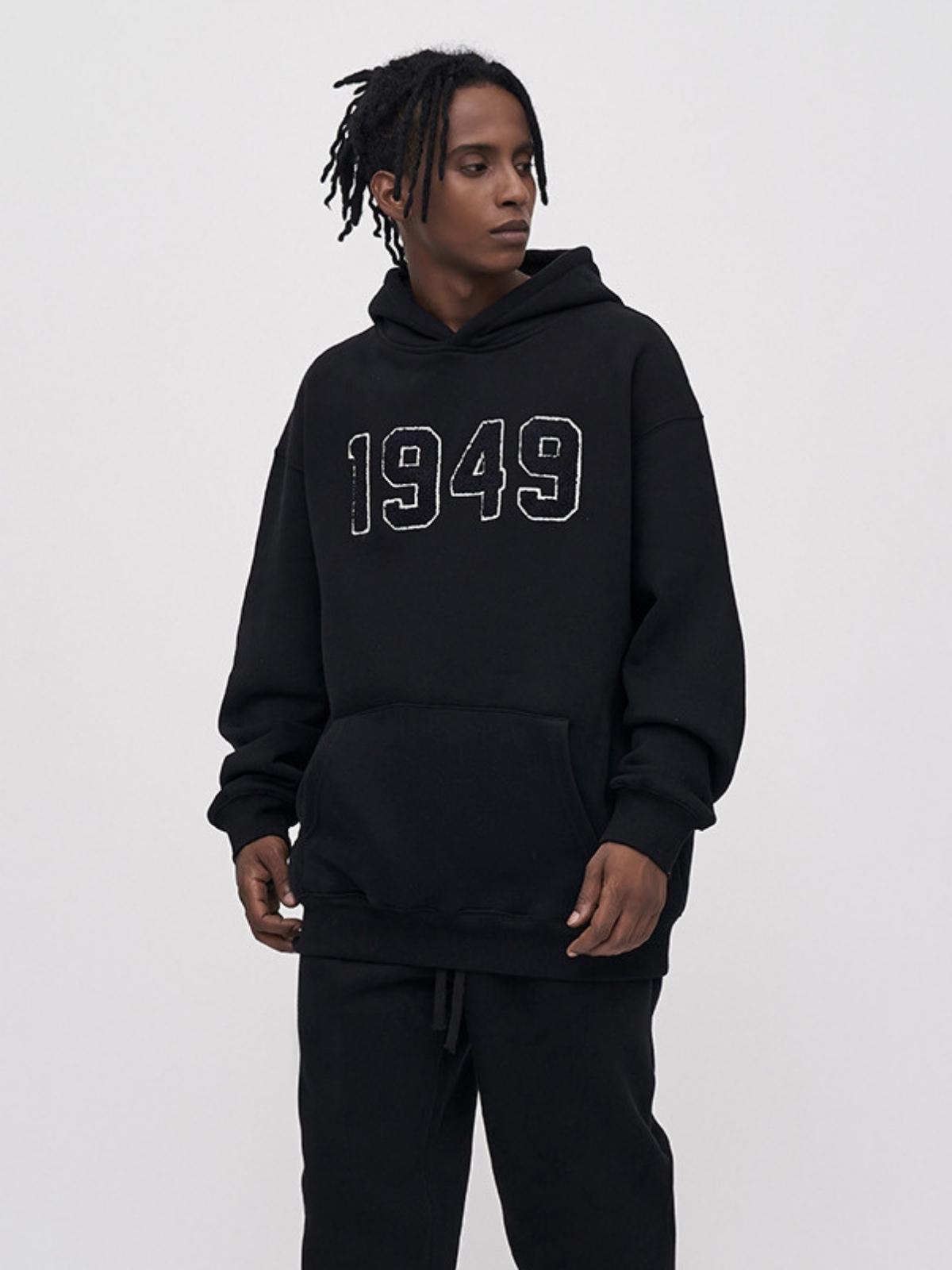 COLLEAGUE - Regular Embroidered Hoodie | TEENWEAR.EU