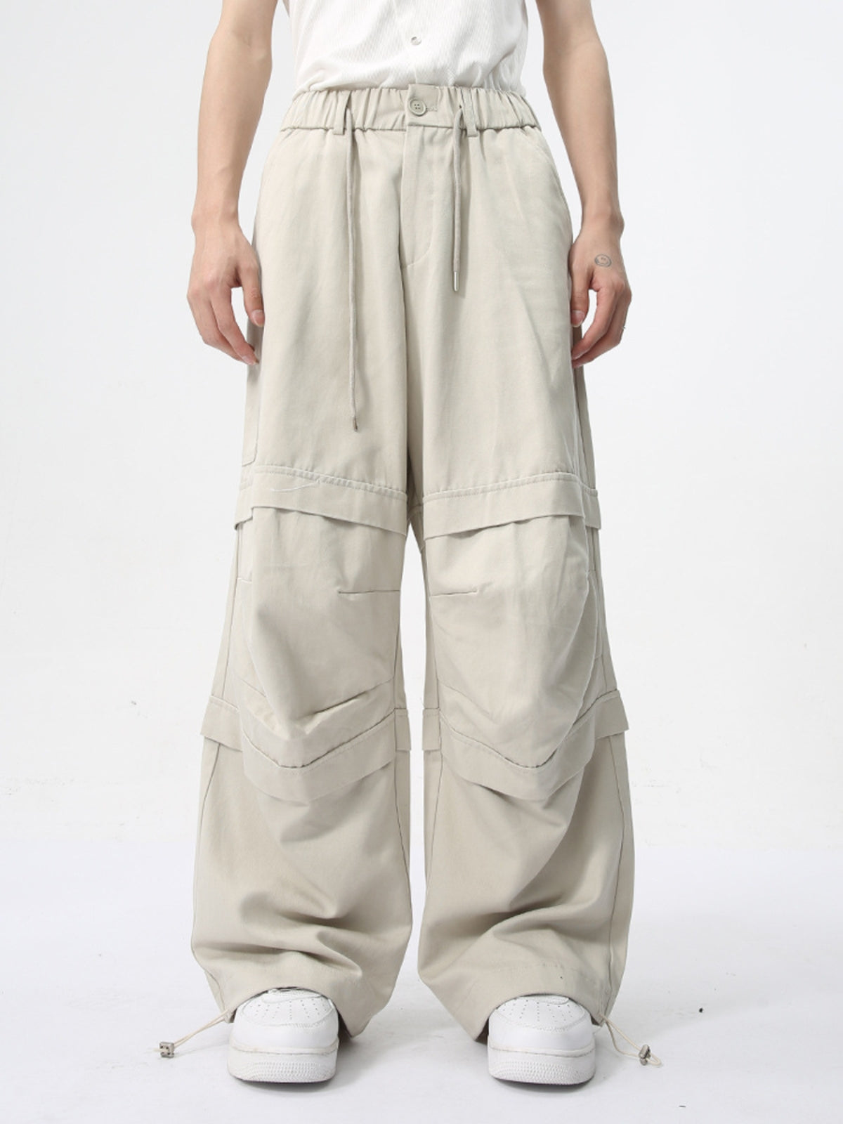 DANGORS - Baggy Basic Cargo Jeans | Teenwear.eu