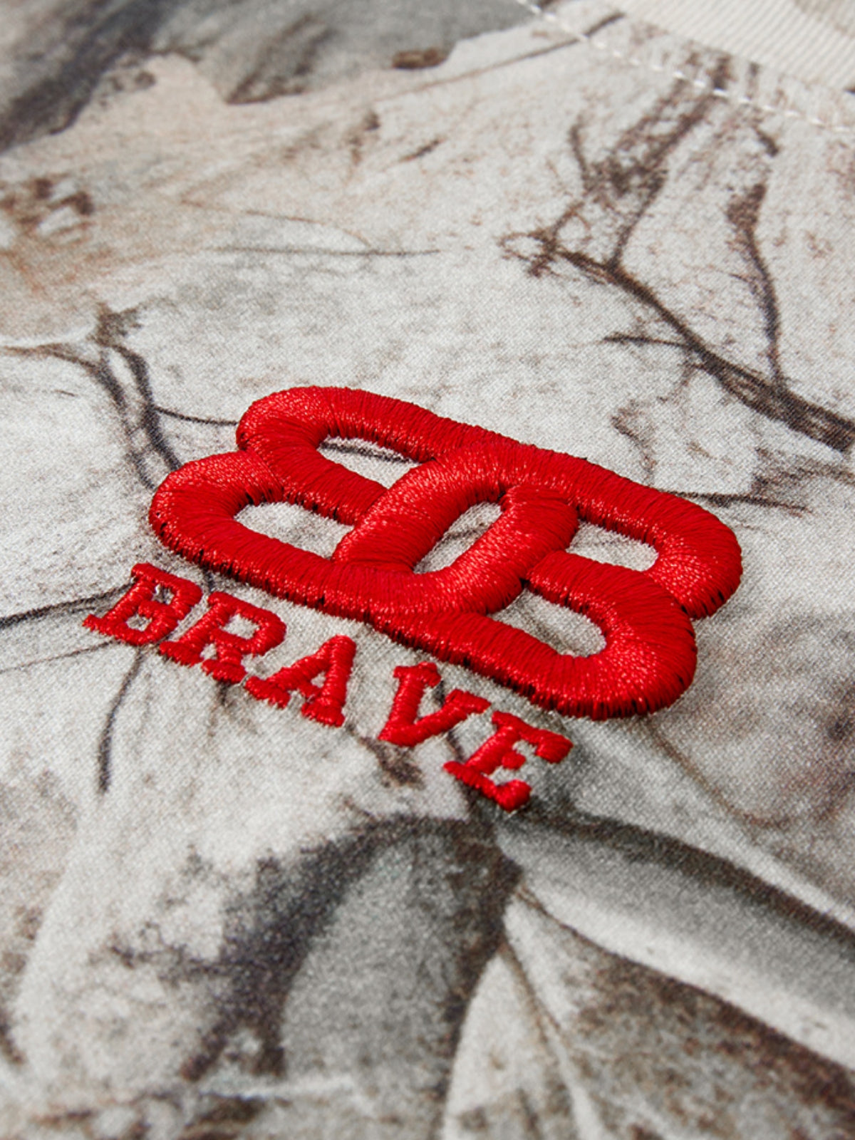 BRAVEE - Boxy Fit Embroidered T-shirt | Teenwear.eu