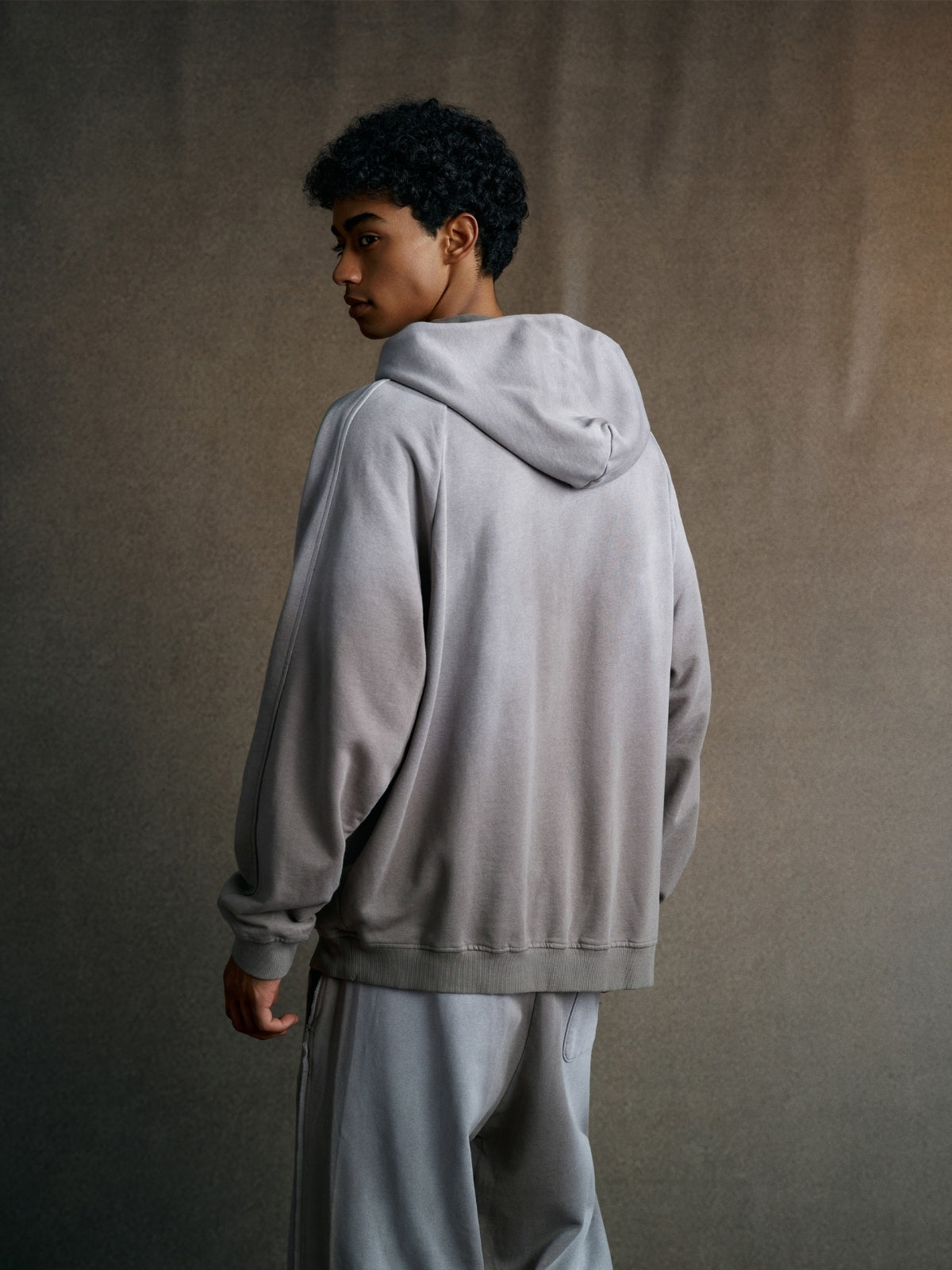 FADELY – Oversized Basic Hoodie