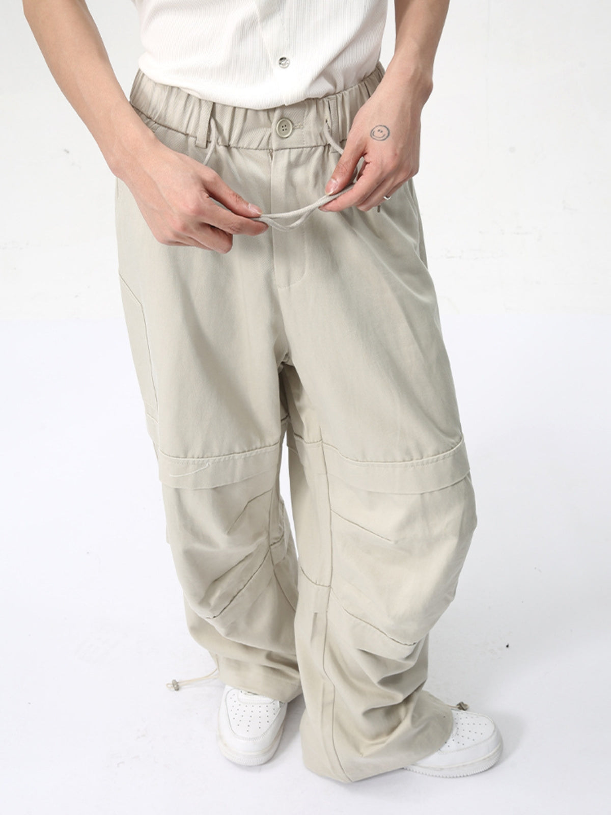 DANGORS - Baggy Basic Cargo Jeans | Teenwear.eu