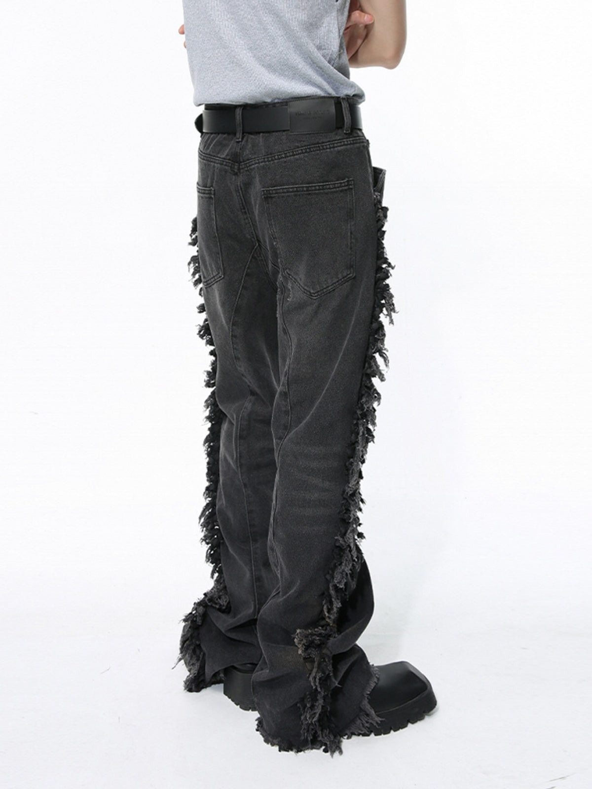 HEDGEHOG - Loose Embroidered Jeans | TEENWEAR.EU