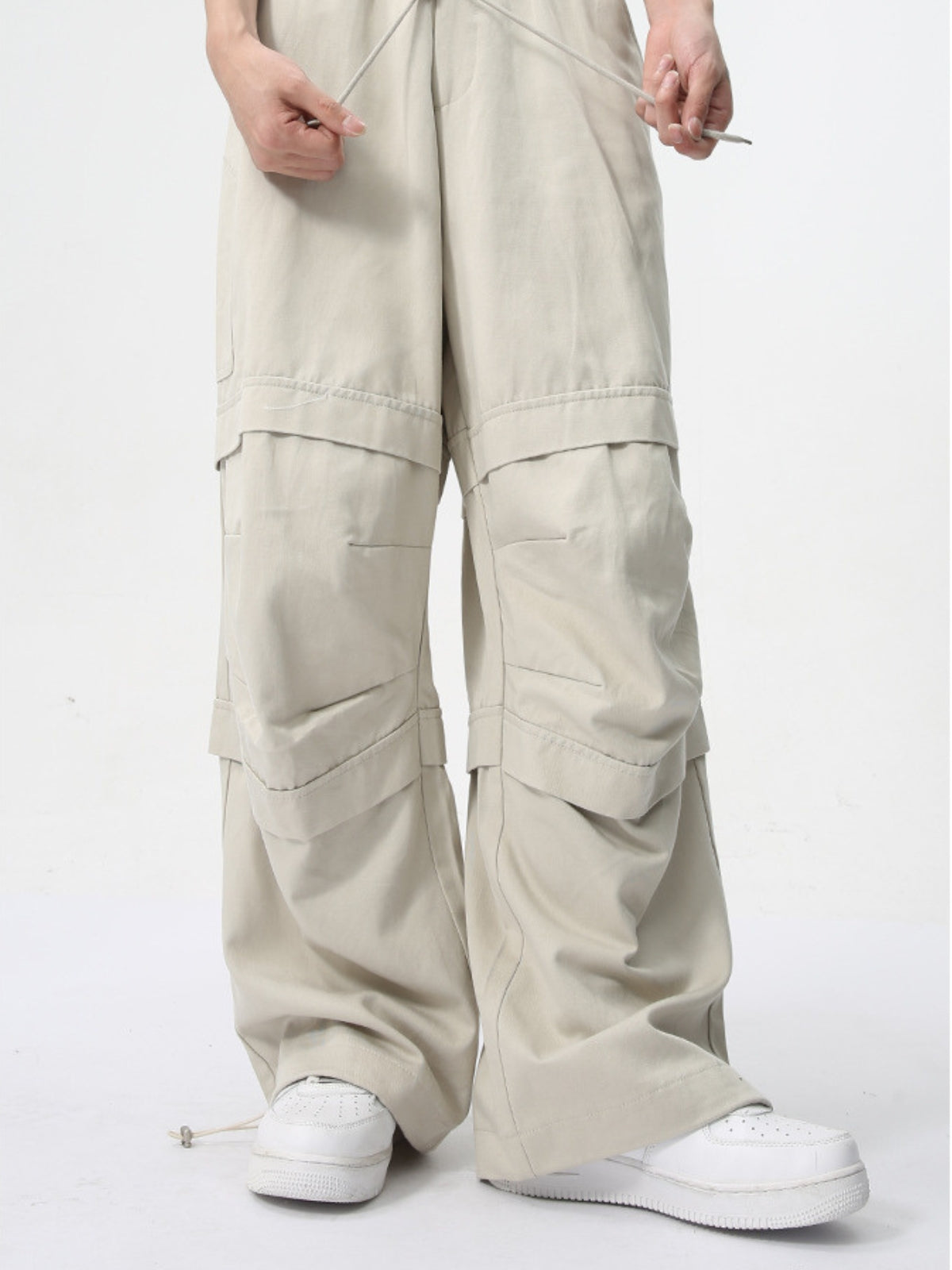 DANGORS - Baggy Basic Cargo Jeans | Teenwear.eu
