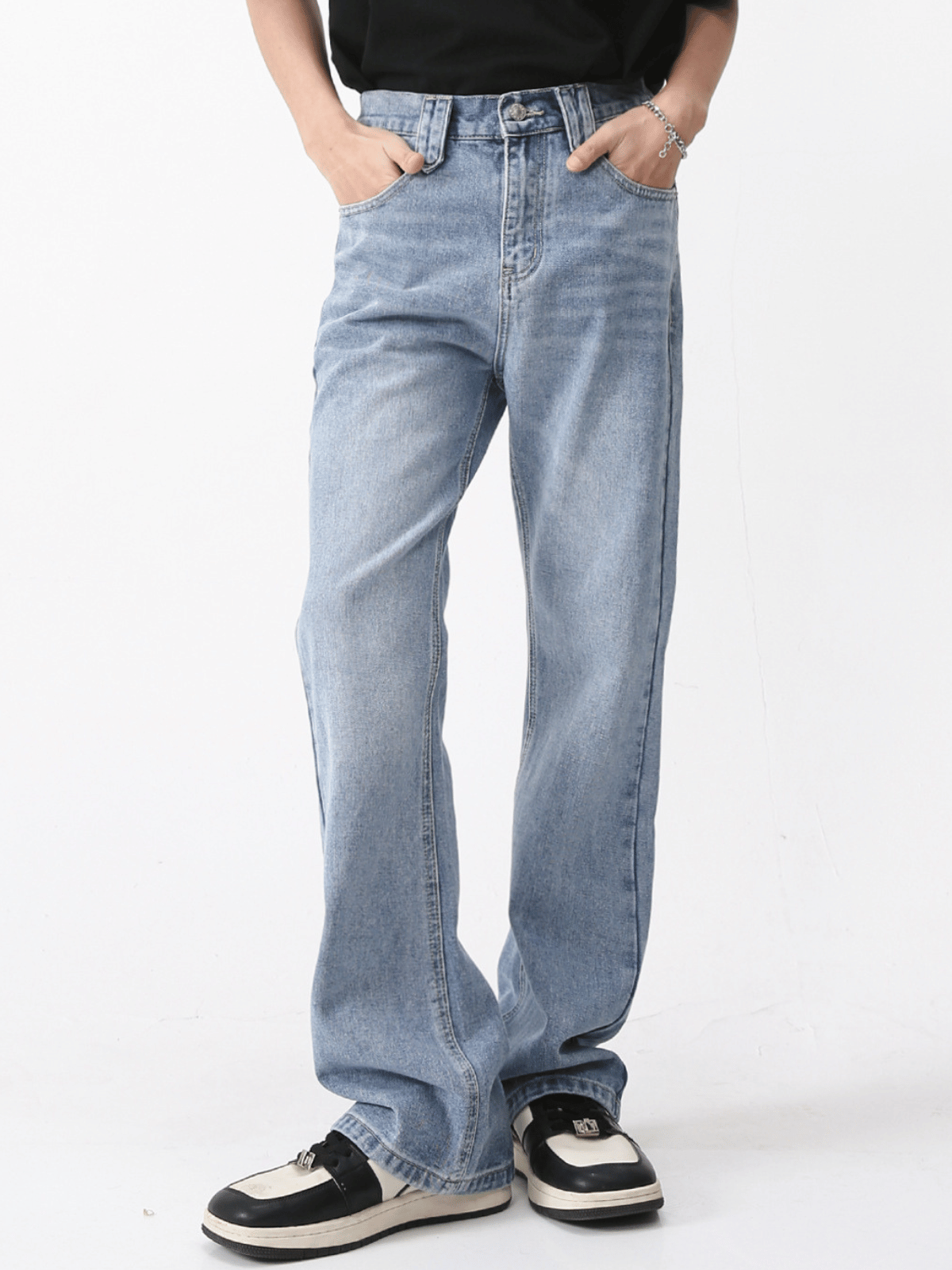INDIGO - Regular Basic Jeans | Teenwear.eu