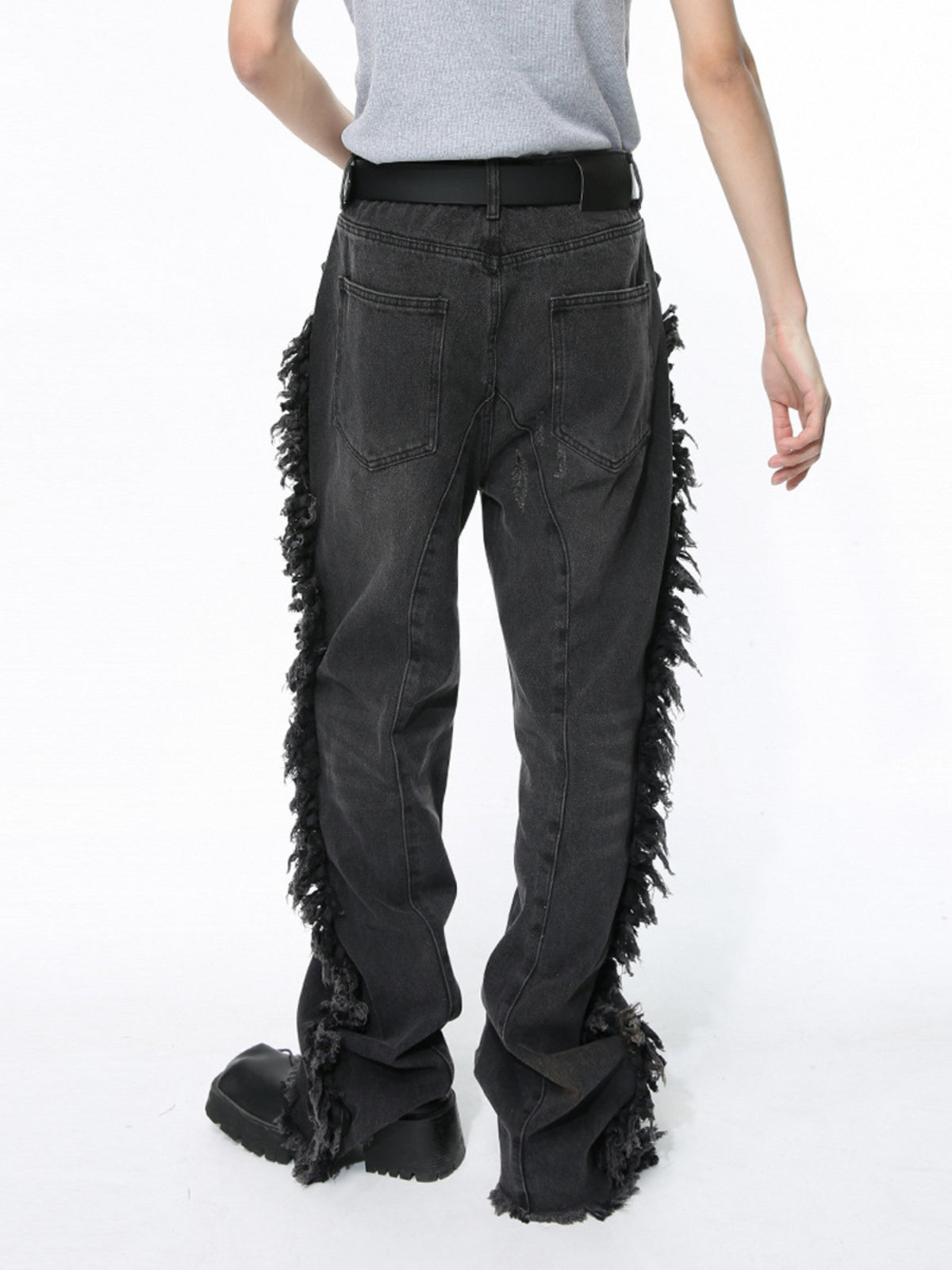 HEDGEHOG - Loose Embroidered Jeans | TEENWEAR.EU