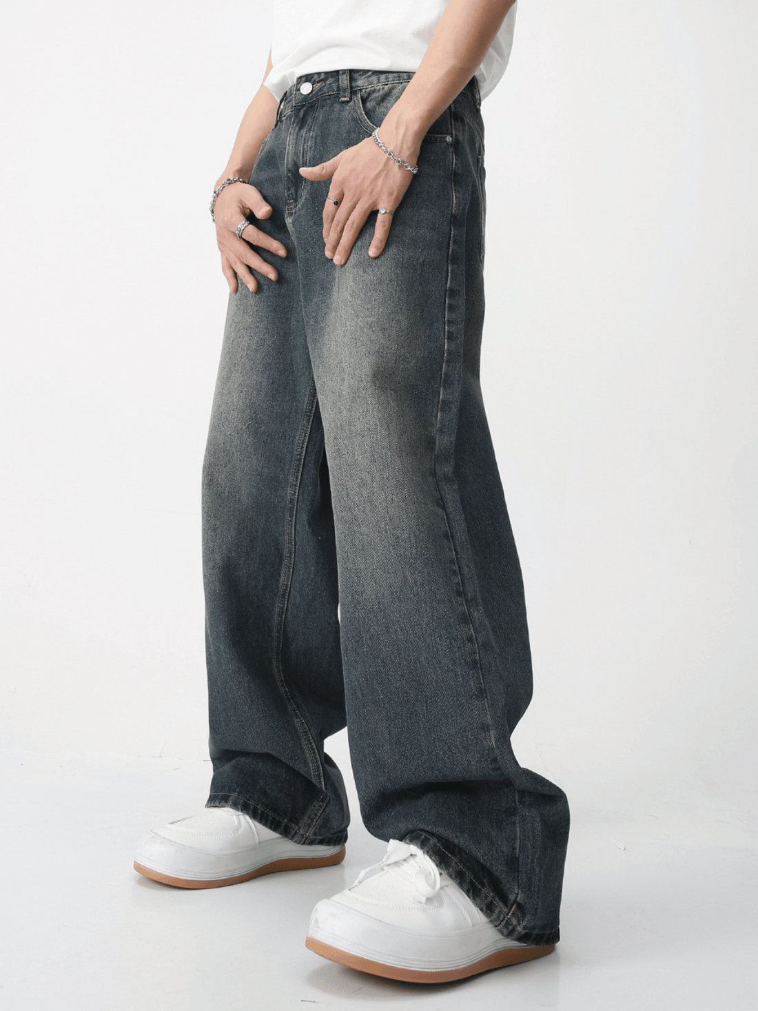 KLENORY - Loose Basic Washed Jeans | TEENWEAR.EU