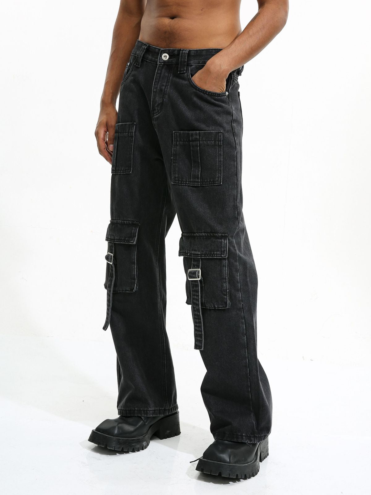 STICH - Multi-pocket Baggy Basic Jeans | TEENWEAR.EU