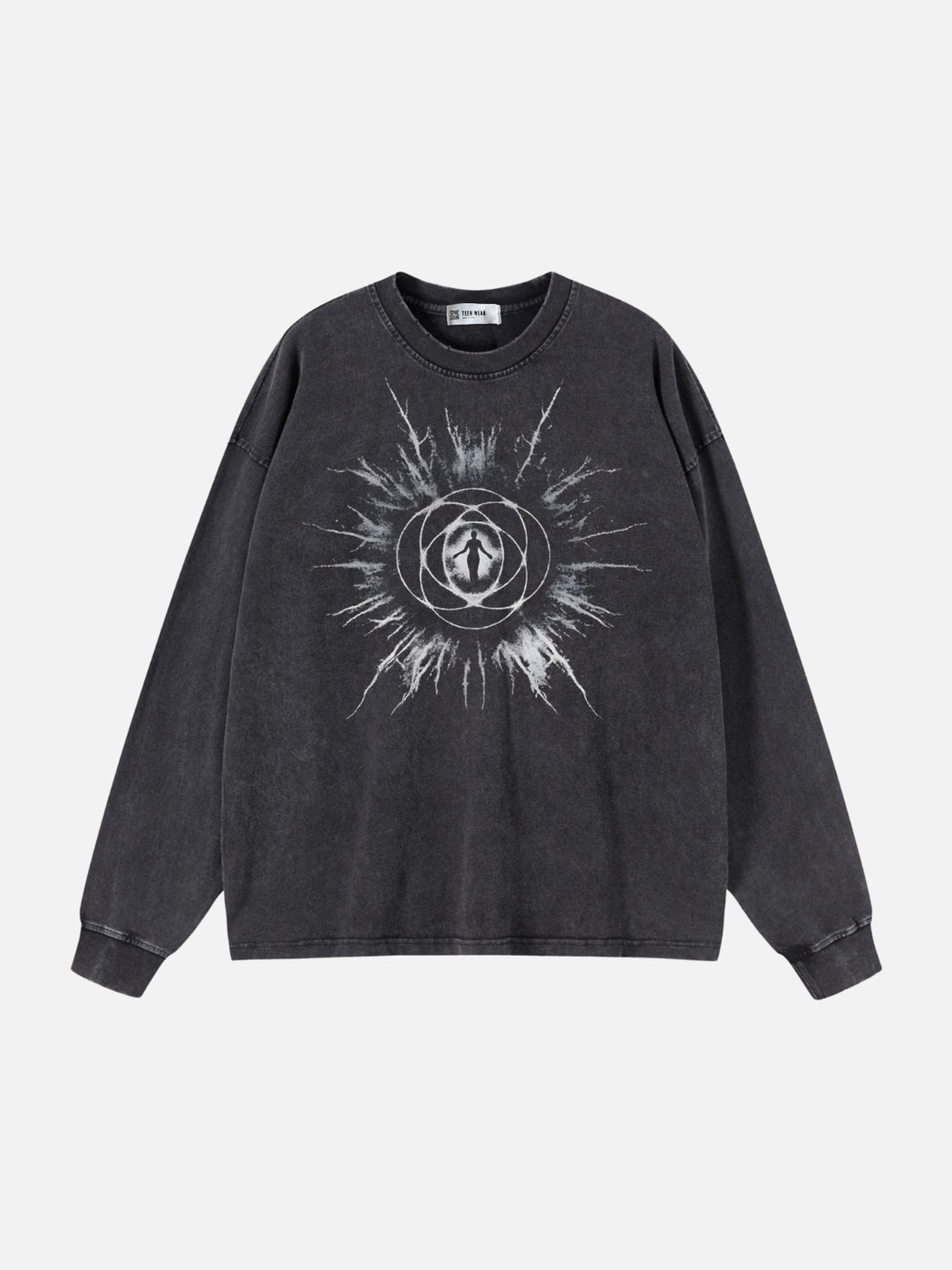 STAR EYE - Oversized Print Long Sleeved T-Shirt Washed Black | TEENWEAR.EU