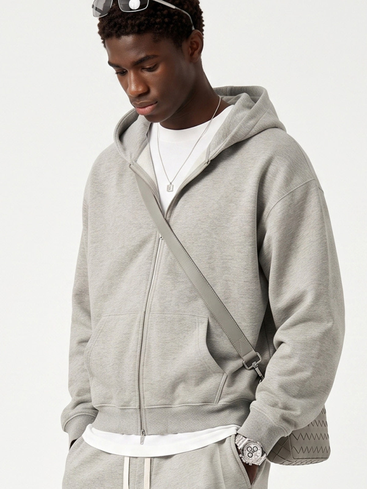 BASICALO - Oversized Cropped Basic Zip Up Hoodie