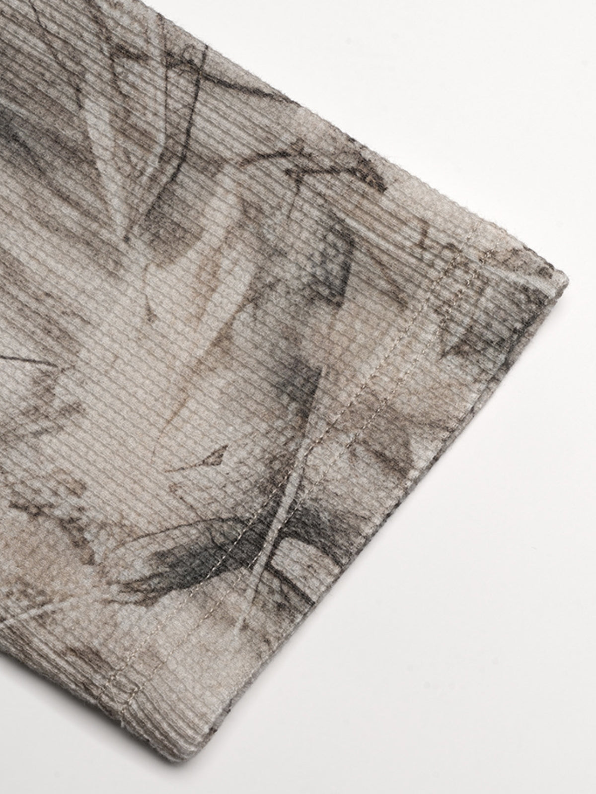 BRANCH - Long Sleeve Camo Print T-Shirt