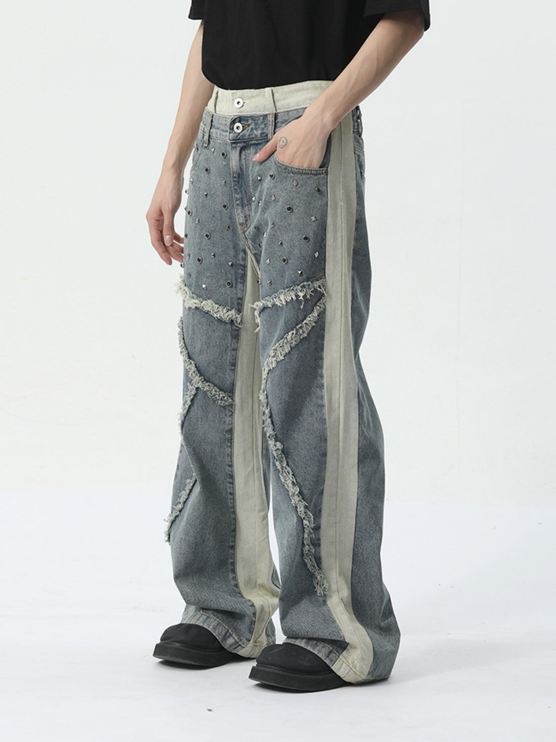 DOUBLES - Loose Rhinestone Embroidered Jeans | TEENWEAR.EU