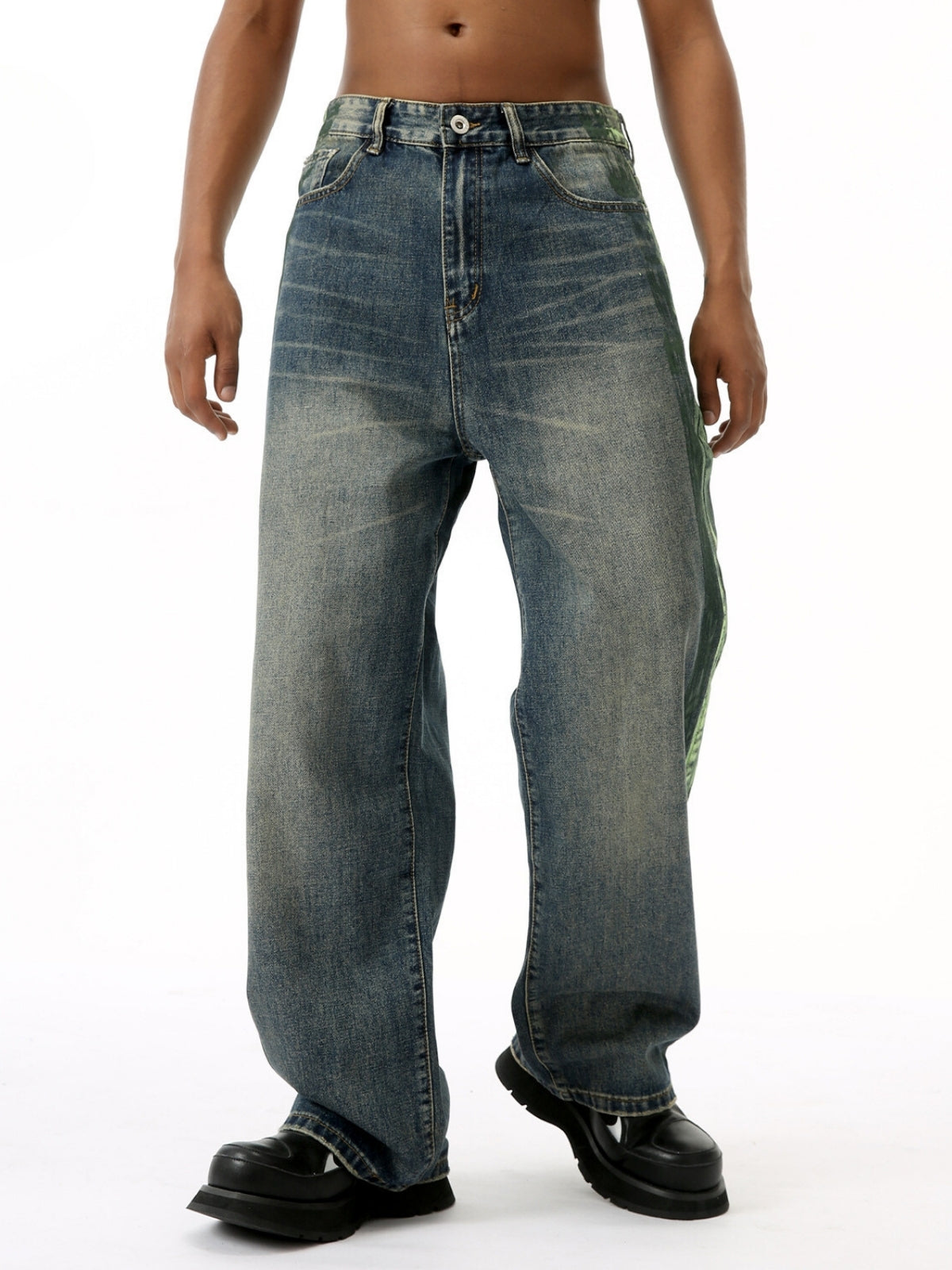 ZOMBIE - Baggy Graphic Jeans | TEENWEAR.EU