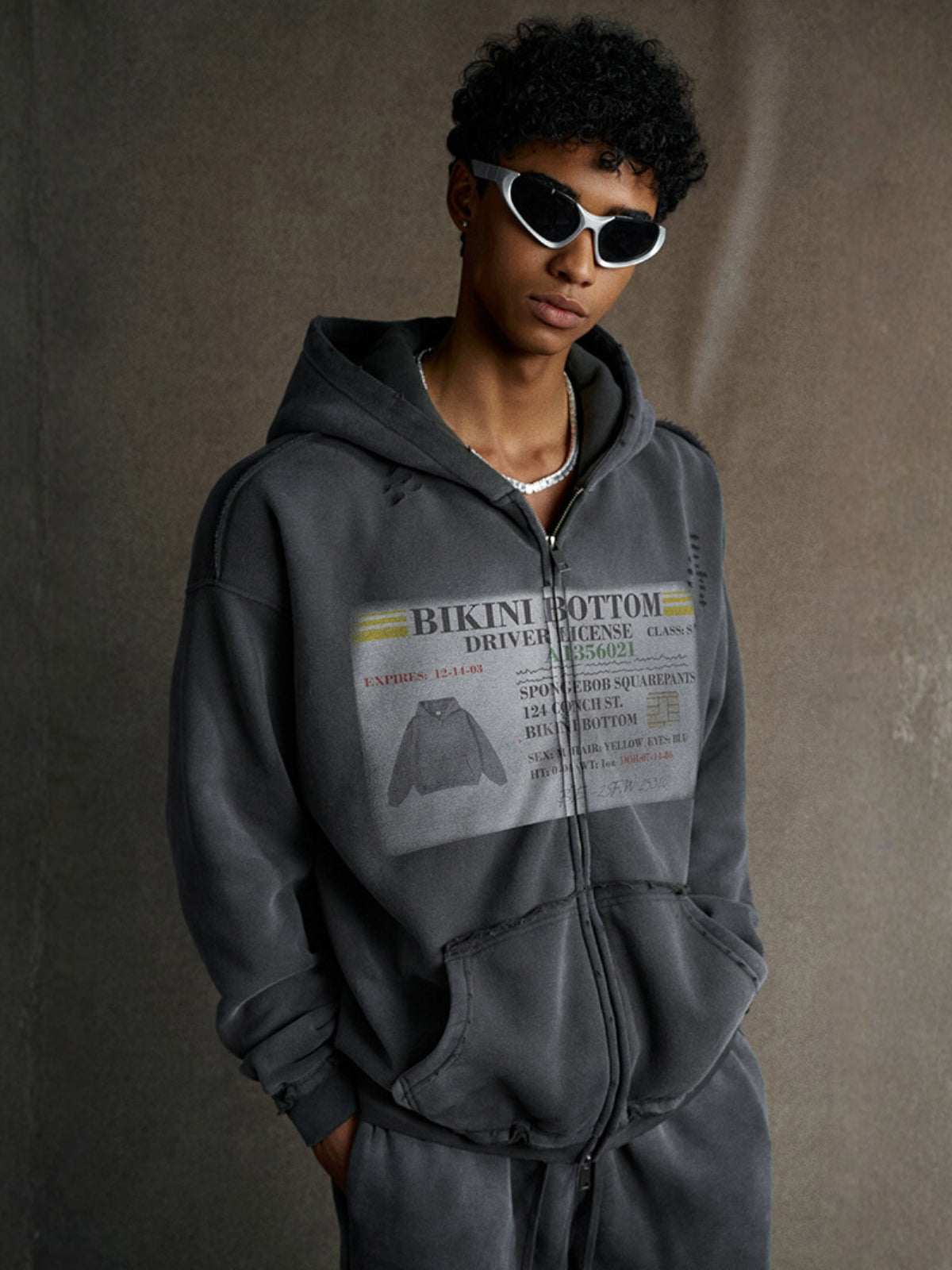 LICENSE - Oversized Print Zip Up Hoodie