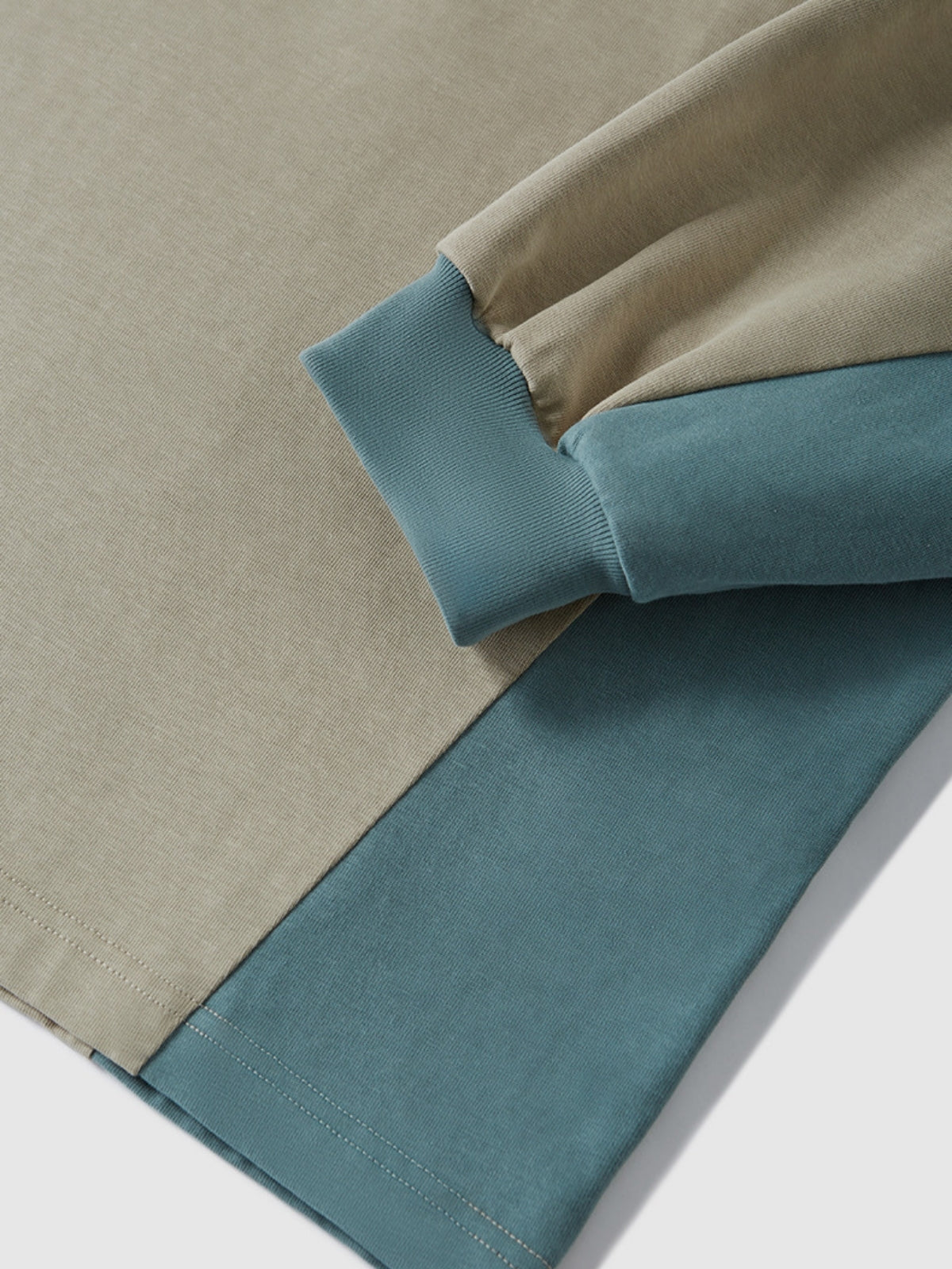 MATTERS - Oversized Graphic Long Sleeve T-Shirt | TEENWEAR.EU