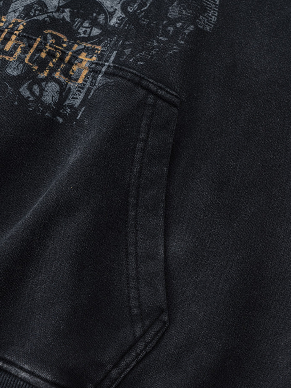 GRIMMO – Oversized Graphic Hoodie | Teenwear.eu