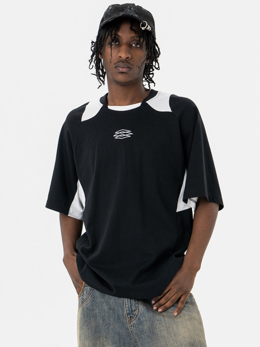 NOTES - Oversized Embroidered T-Shirt | TEENWEAR.EU