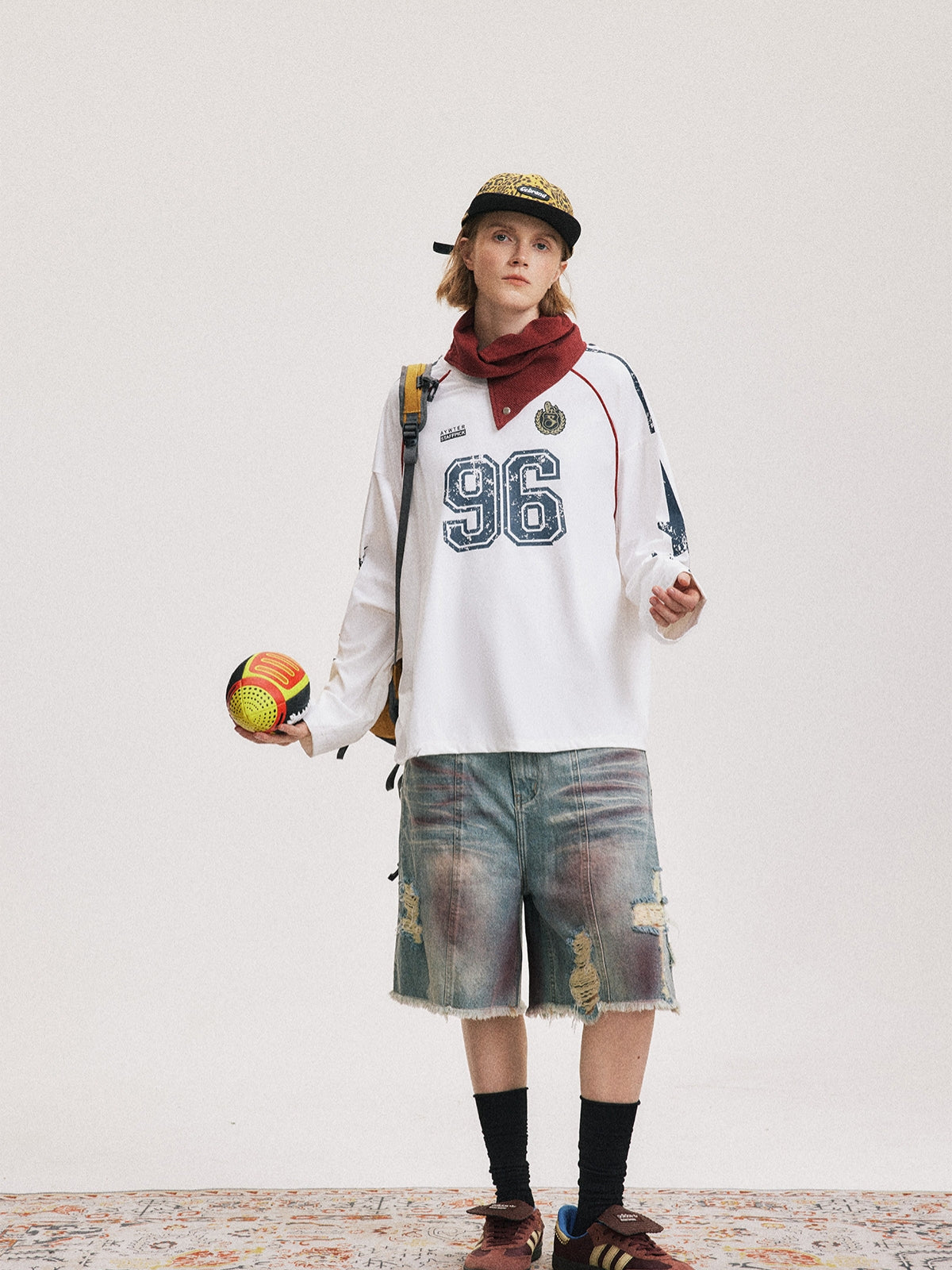 NINETY6 – Oversized Graphic Long-Sleeve Jersey