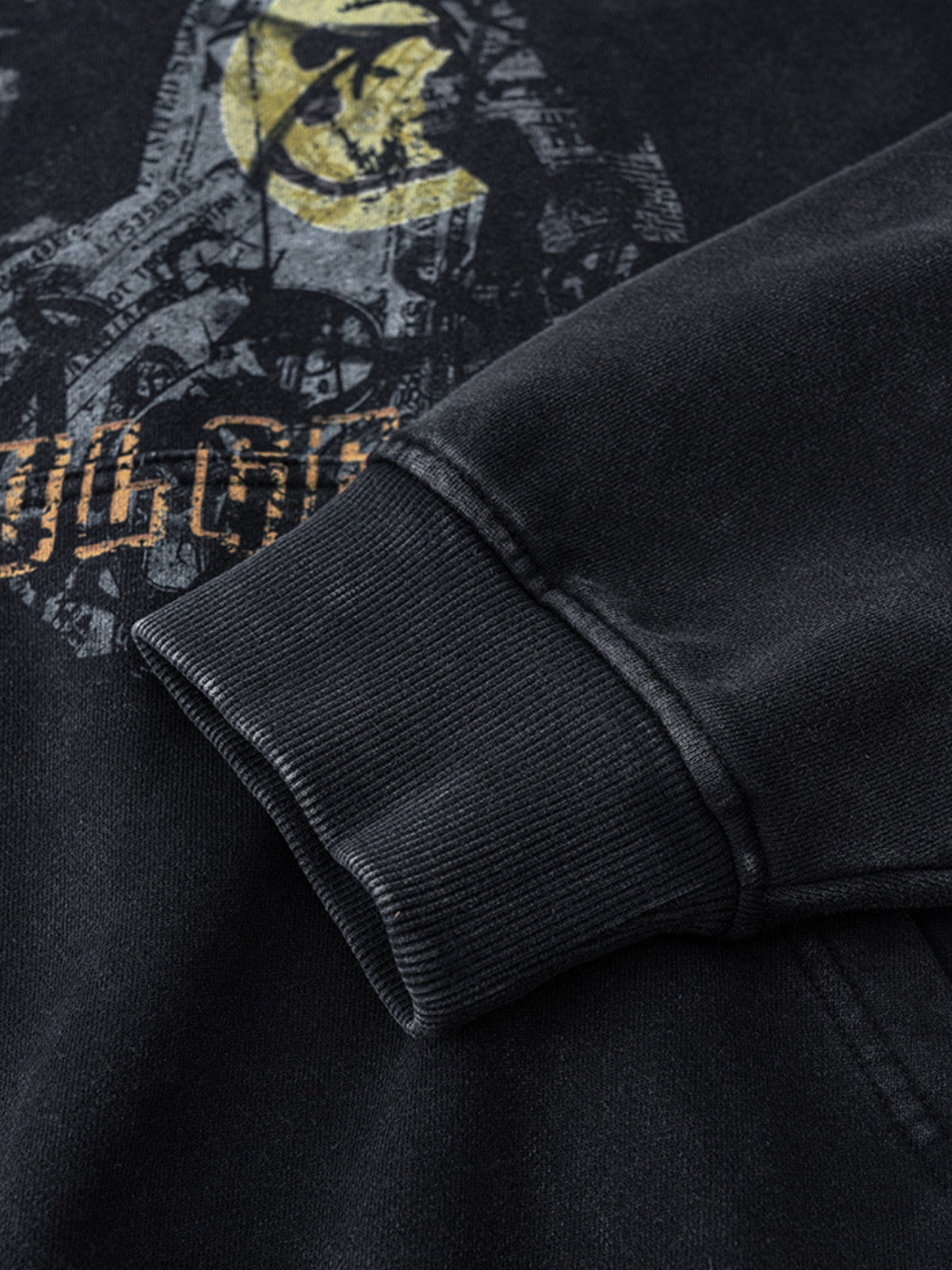 GRIMMO – Oversized Graphic Hoodie | Teenwear.eu