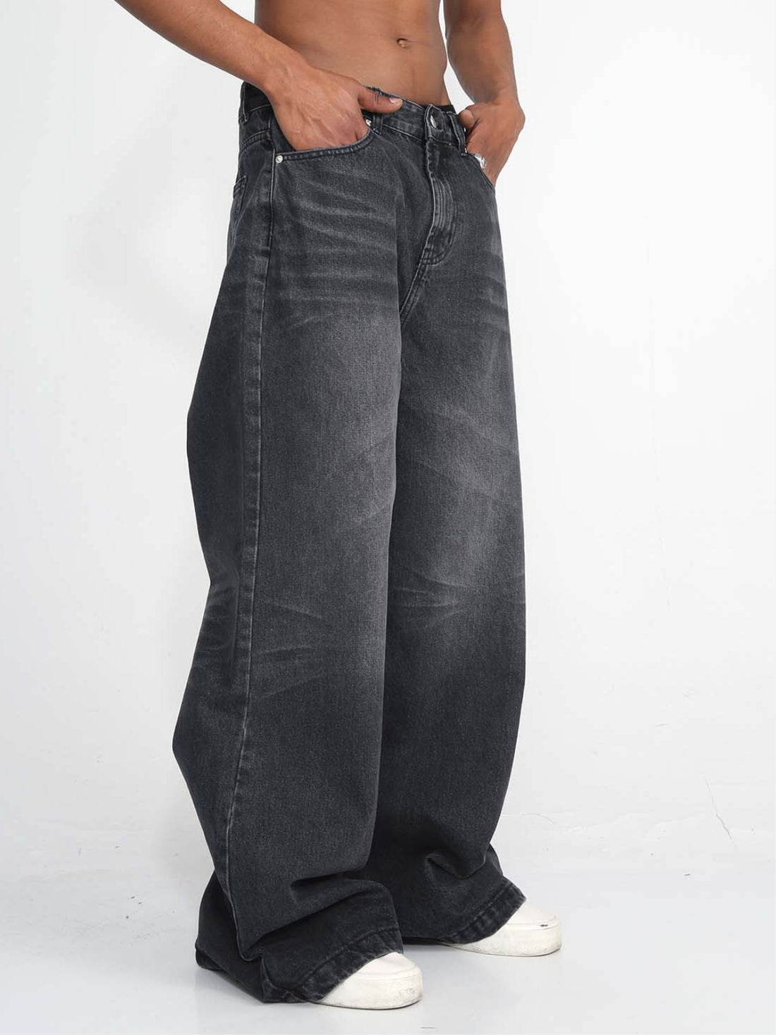 LOOSIES - Baggy Basic Jeans | TEENWEAR.EU