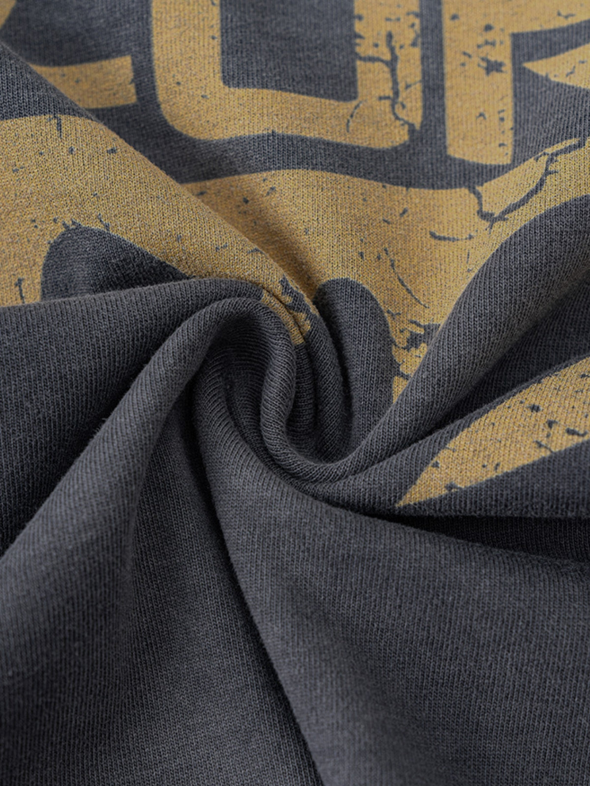 ORBITZ – Oversized Graphic Long Sleeve T-shirt