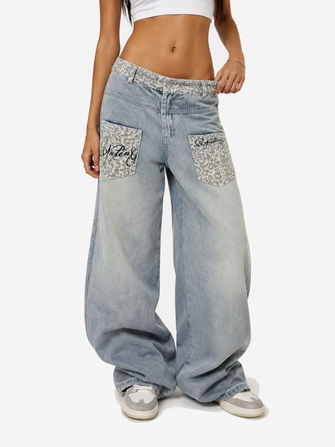 LOVELY - Baggy Graphic Jeans | Teenwear.eu