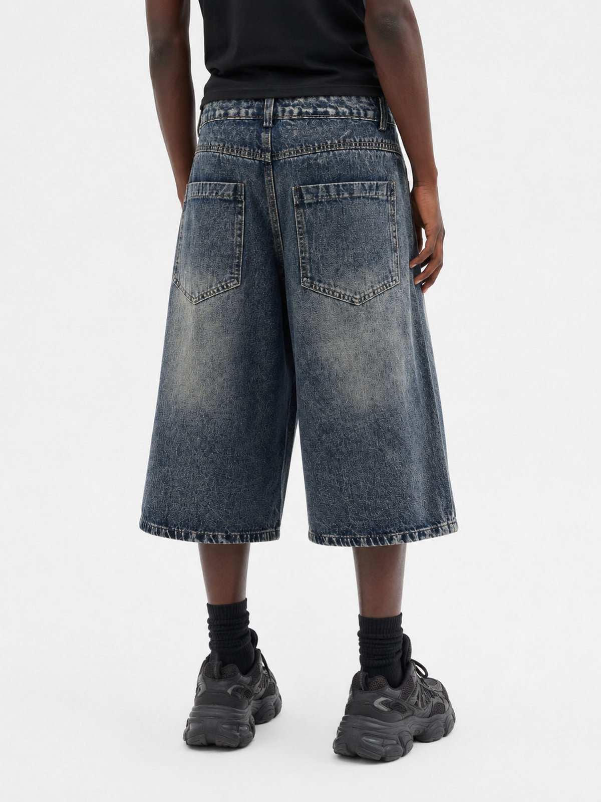 STARY - Baggy Denim Graphic Jorts | Teenwear.eu
