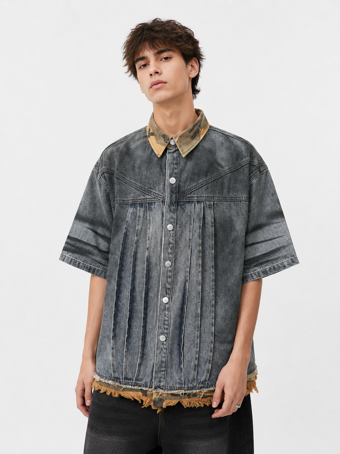 SKAUTY - Oversized Graphic Denim Jacket Light Blue | Teenwear.eu