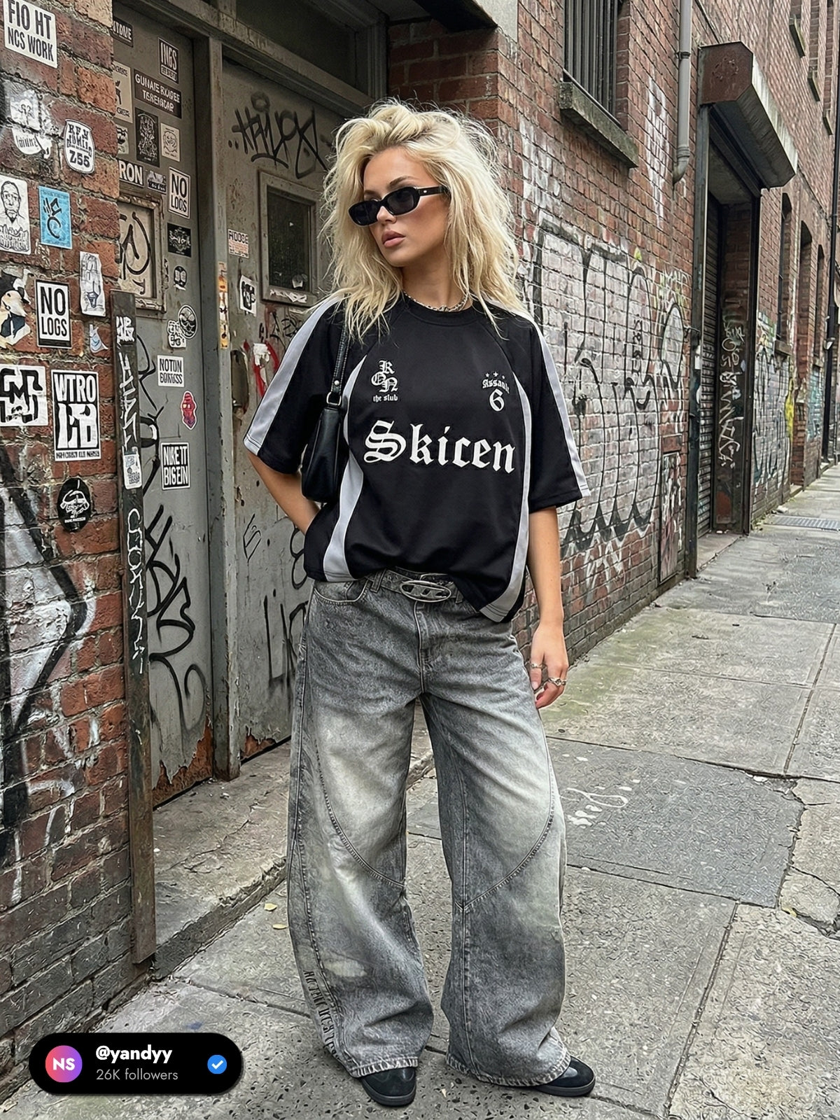 SKICEN - Oversized Graphic Jersey T-Shirt | Teenwear.eu
