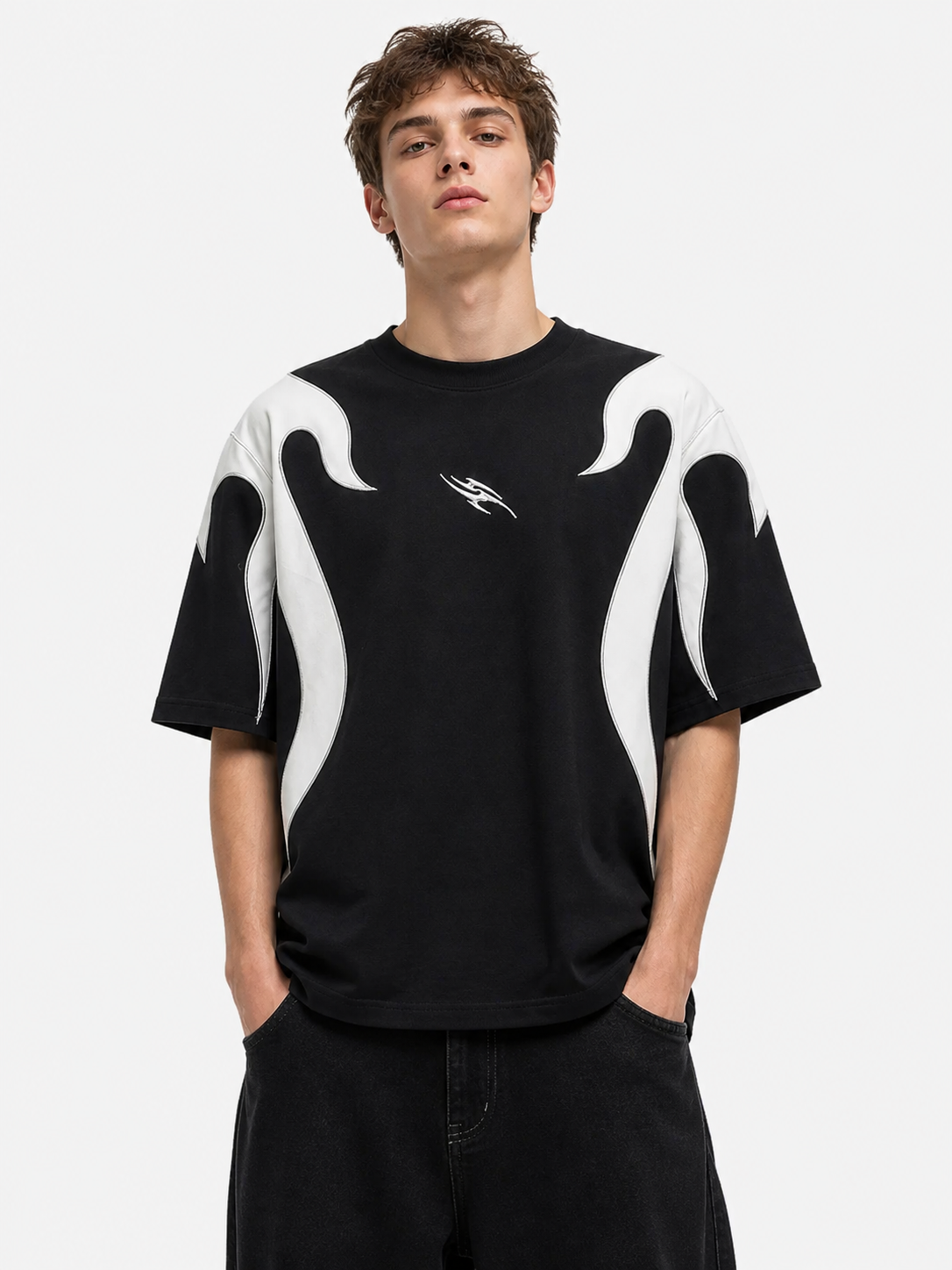 SPINNER - Oversized Embroidered T-Shirt | Teenwear.eu